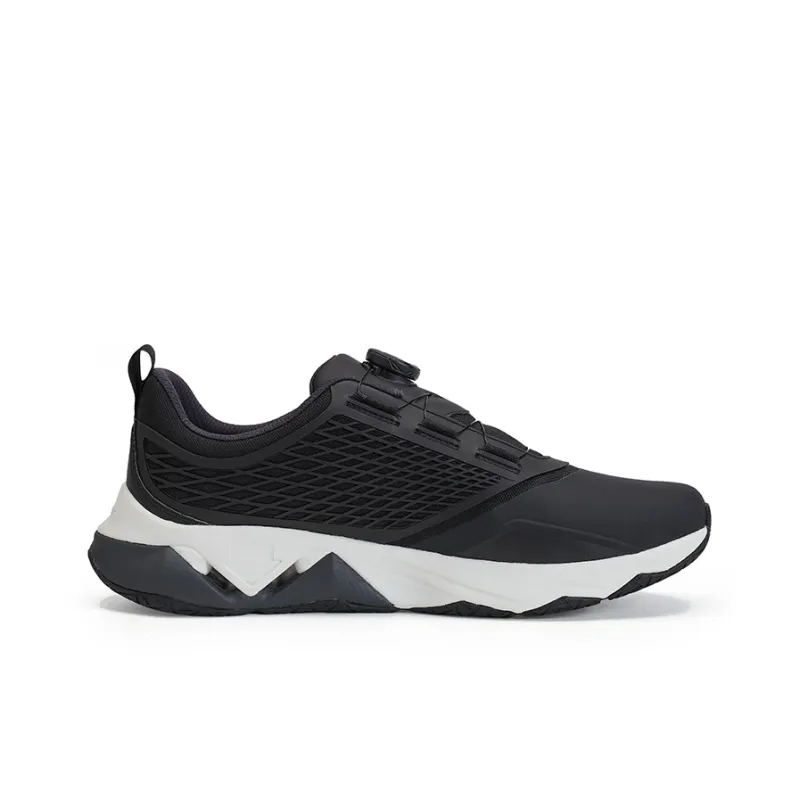 DESCENTE TRAINING Training Shoes Men Low Top Black-1