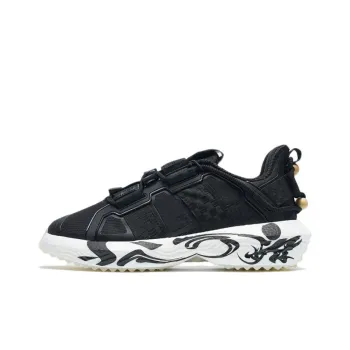 XTEP Shaolin Collection Anti Slip And Wear Resistant Breathable Low Top Training Shoes Men's Black