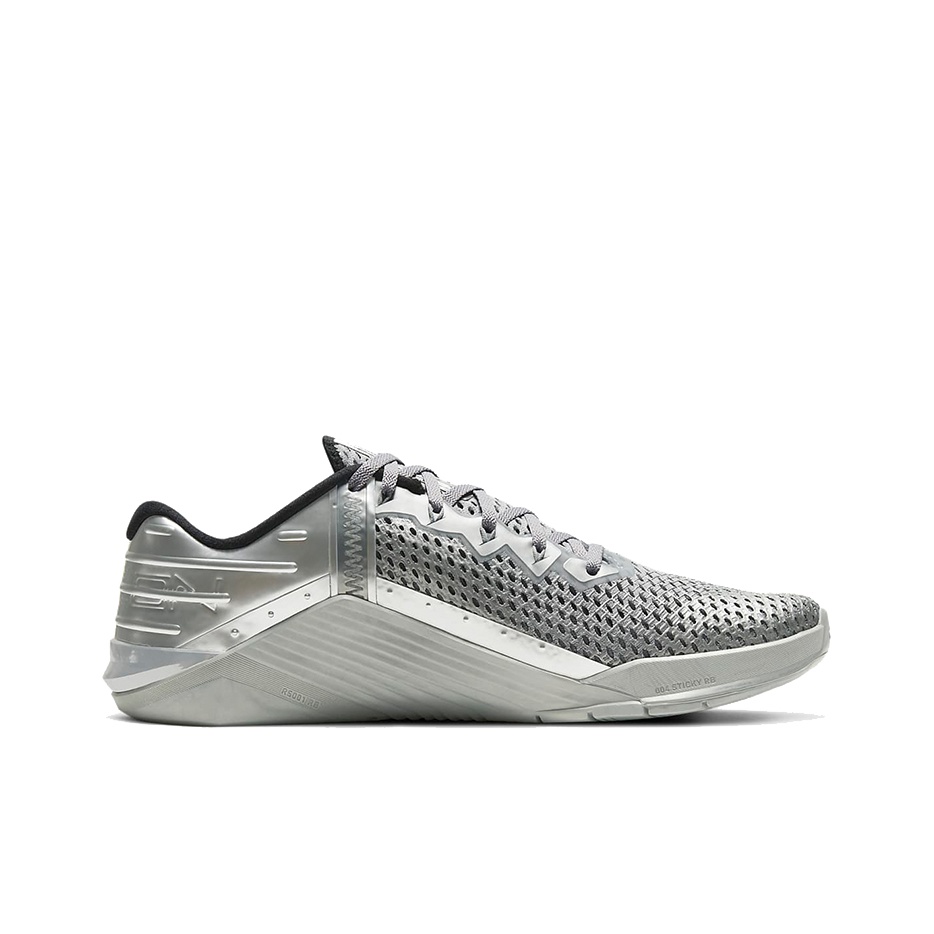 NIKE Metcon 6 Premium ‘llic Silver’ Nike Metcon 6 Premium Metallic Silver - Size 9.5 | eBay