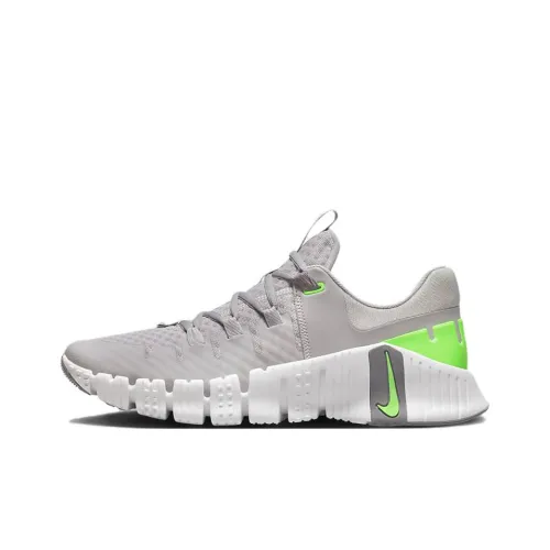 Nike Free Metcon 5 Iron Ore Green Strike