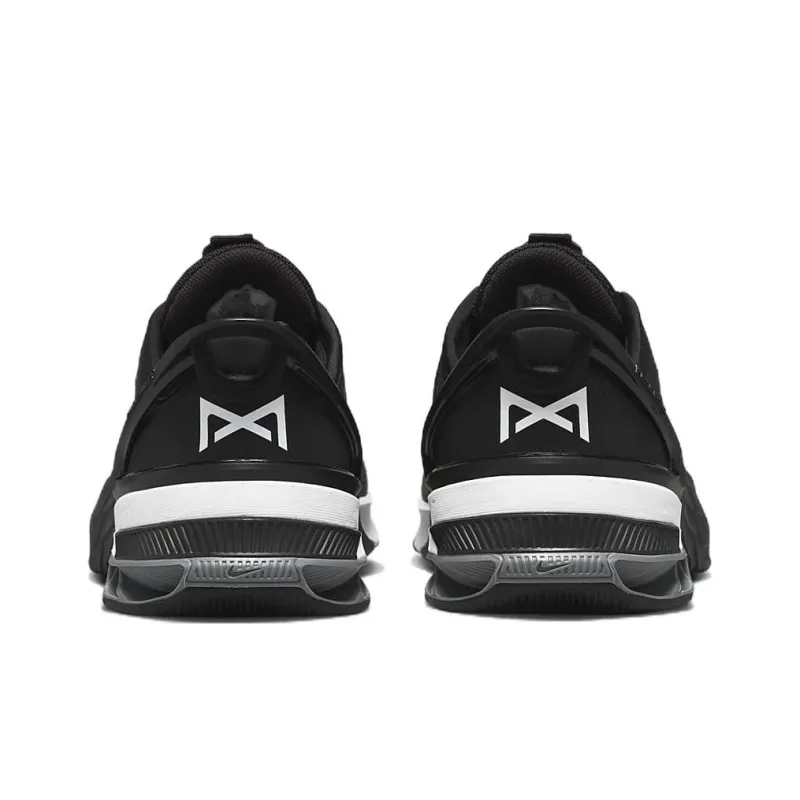 Nike Metcon 8 FlyEase Black Dark Smoke Grey-4