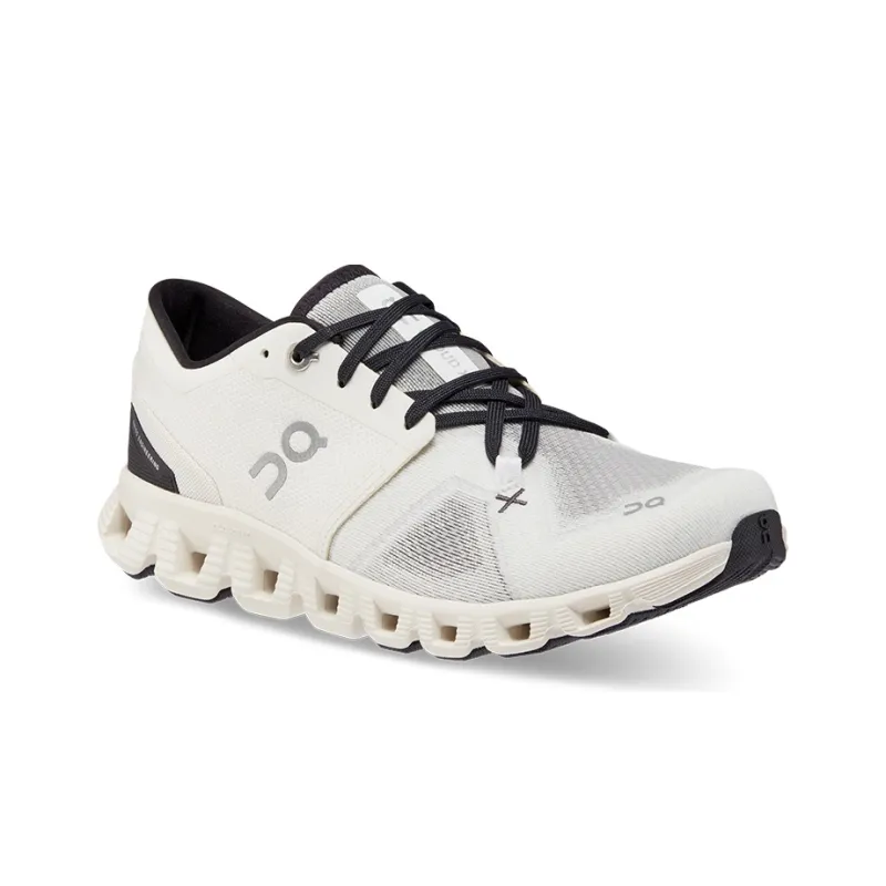 On Running Cloud X 3 White Black Women's-2