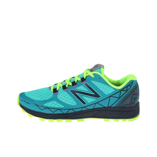 New Balance NB Vazee Summit Training Shoes Women's Low-Top Coral Green/Yellow