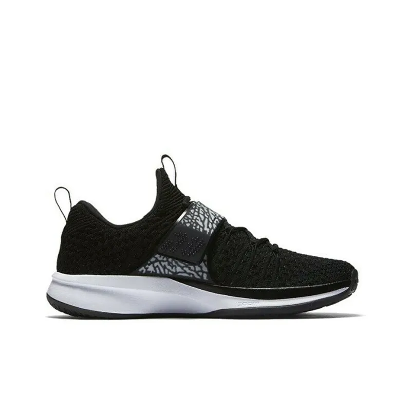 Jordan Trainer 2 Flyknit Black Metallic Gold-1