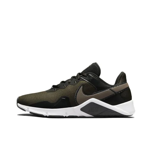 Nike Legend Essential 2 Mesh Sneakers