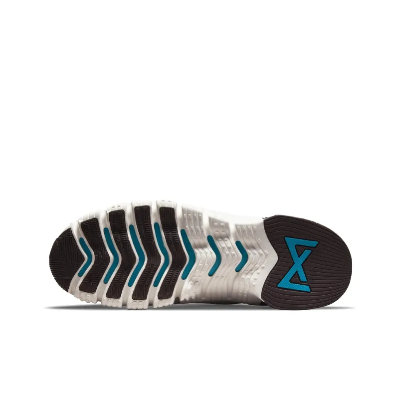 Nike Free Metcon 4 Made From Sport-4