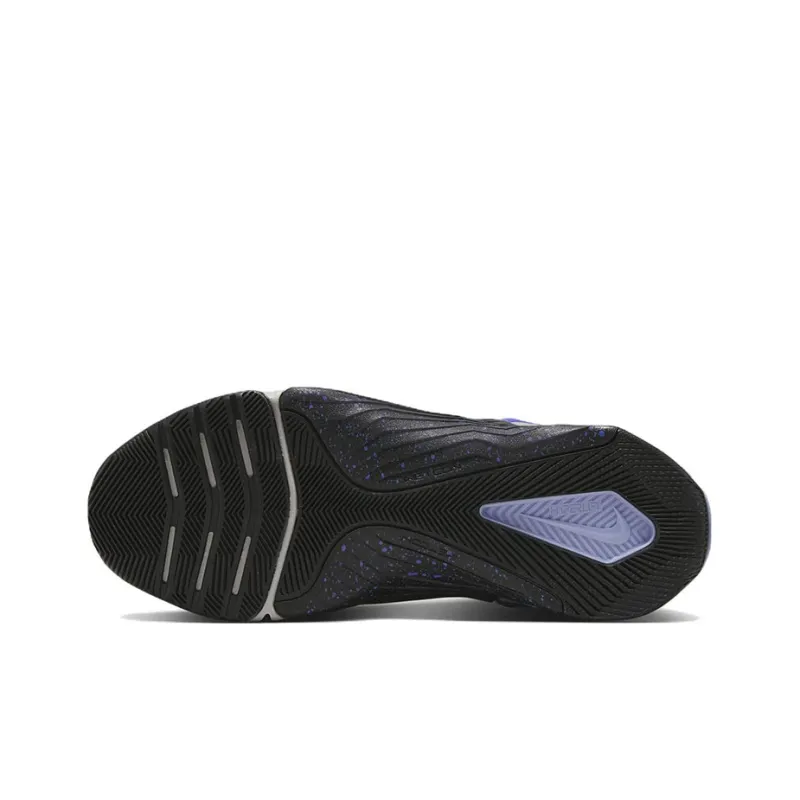 Nike Metcon 8 FlyEase 'Black Light Thistle' Women's-5
