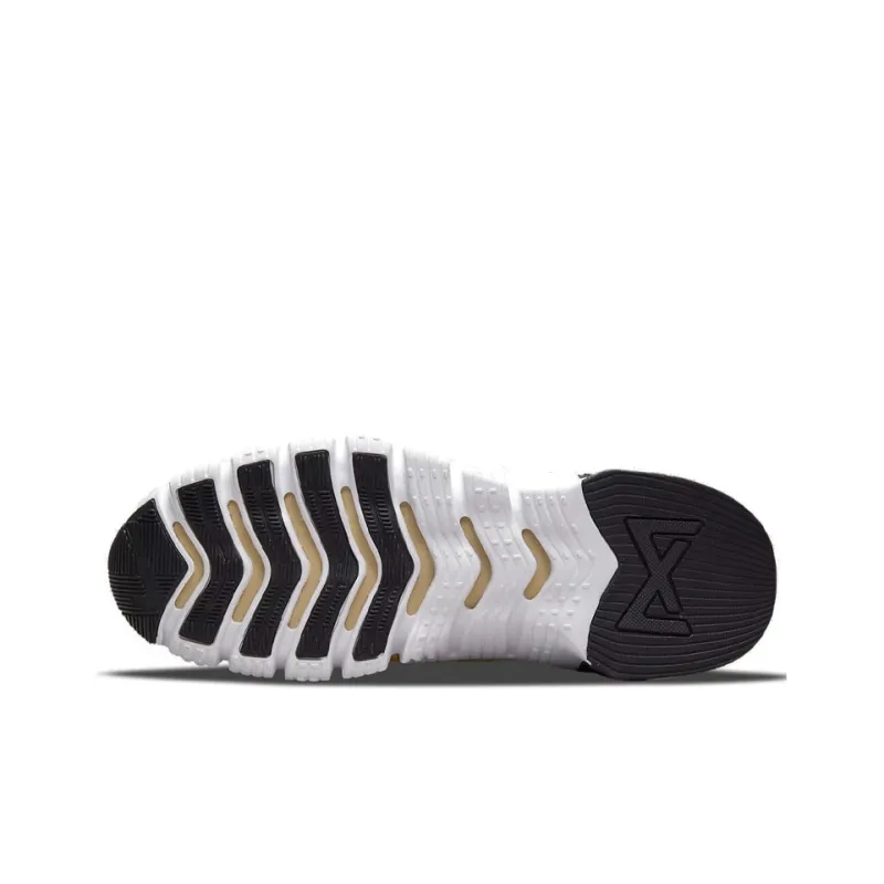 Nike Free Metcon 4 'Vegas Gold'-5
