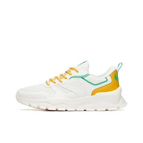 ANTA Training Shoes Men Low-Top Yellow
