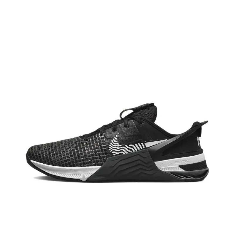 Nike Metcon 8 FlyEase Black Dark Smoke Grey-0