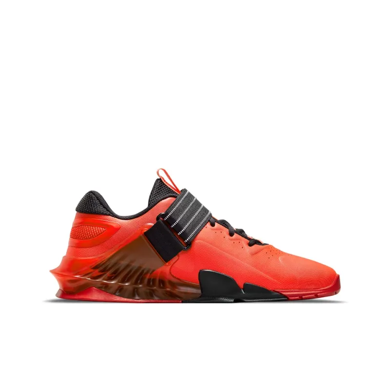 Nike Savaleos Chile Red-1