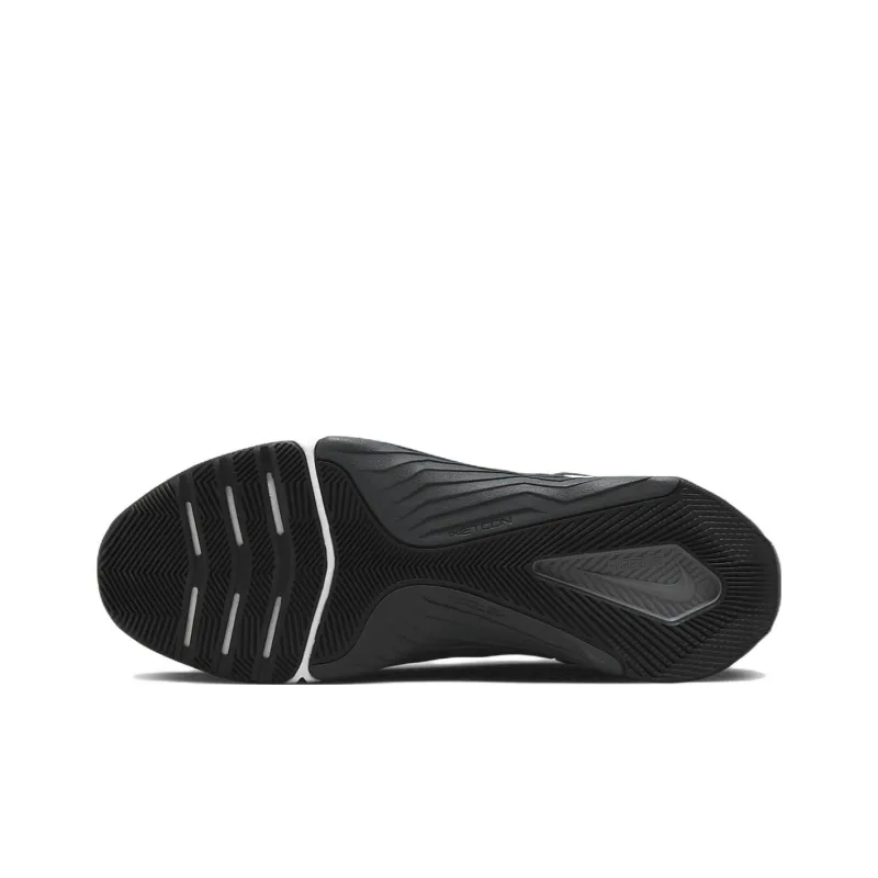 Nike Metcon 8 FlyEase Black Dark Smoke Grey-5