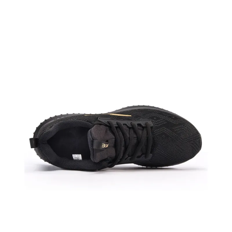 Erke Training Shoes Men Low Top Jet Black/King Gold-2