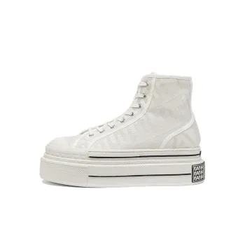 FENDI Domino Stylish Skateboarding Shoes Men's White