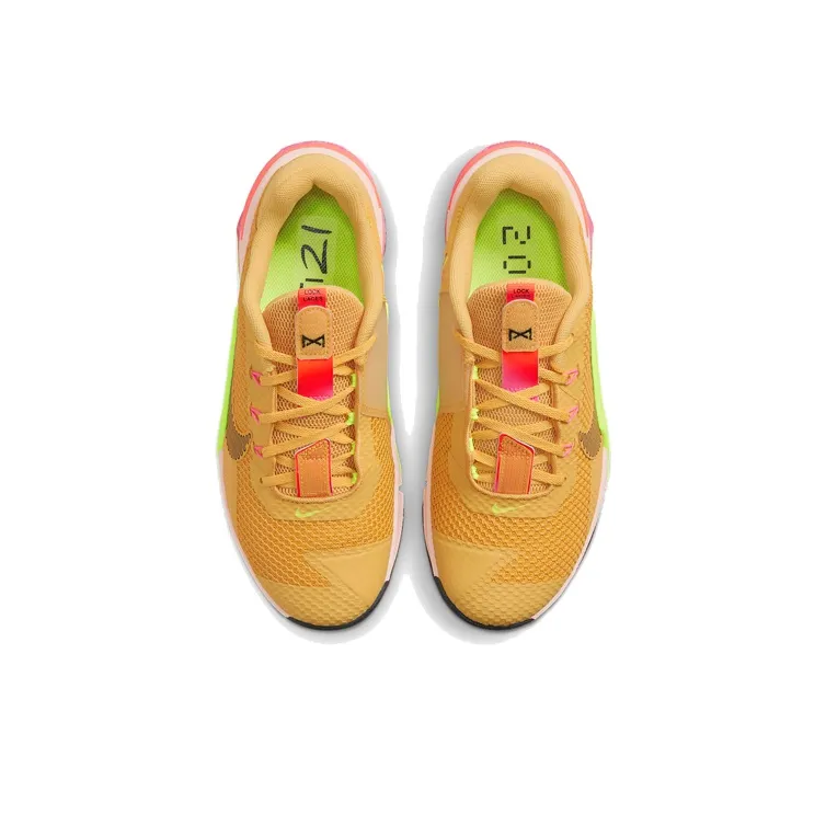 Nike Metcon 7 X 'Rawdacious'-3