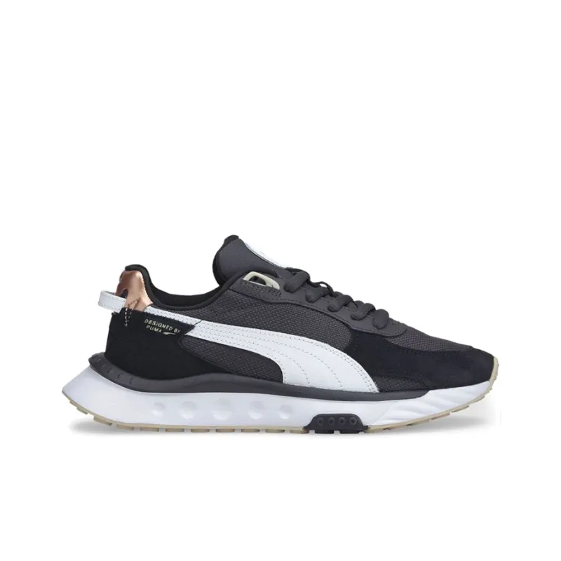 PUMA Wild RiderRihanna Fenty Cushioning Anti-Slip And Wear-Resistant Low-Top Training Shoes Women's Rose Gold-1