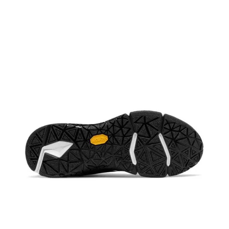 New Balance Minimus 40v Black/White Women's-3