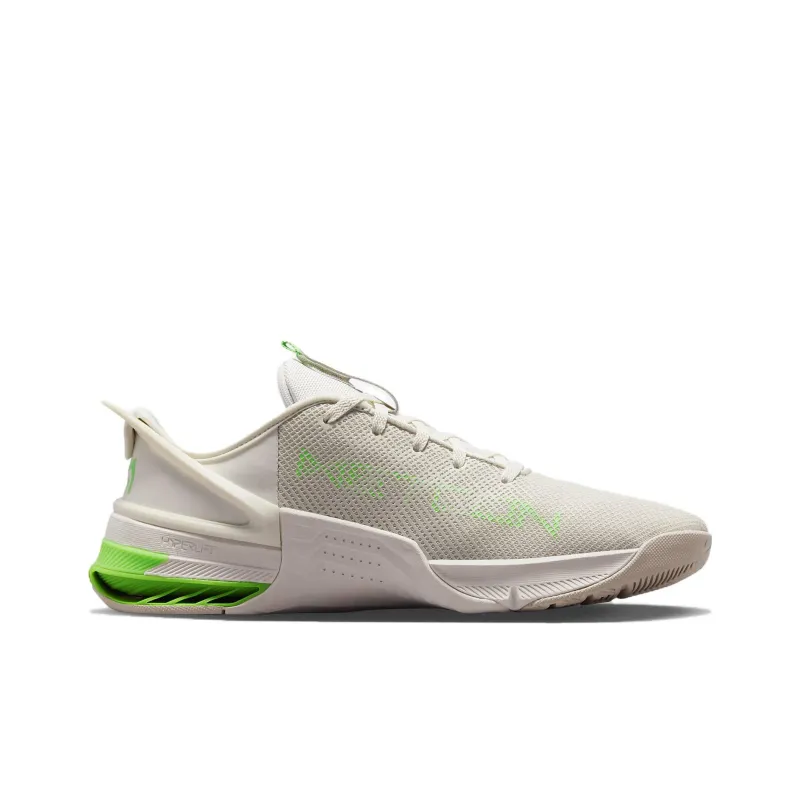 Nike Metcon 8 FlyEase 'Phantom Green Strike'-1
