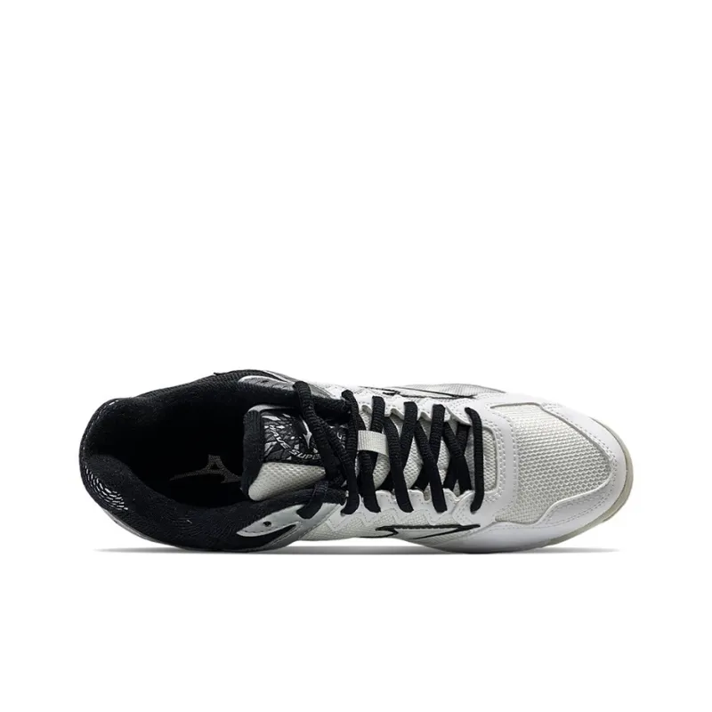 Mizuno Training Shoes Unisex Low Top White Gray Silver-2