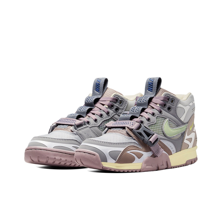 nike air trainer camo