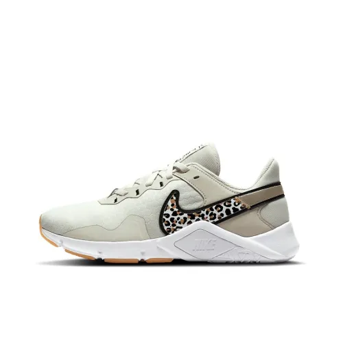 Nike Legend Essential 2 Training Shoes Women's Low-Top Beige Gray/Leopard