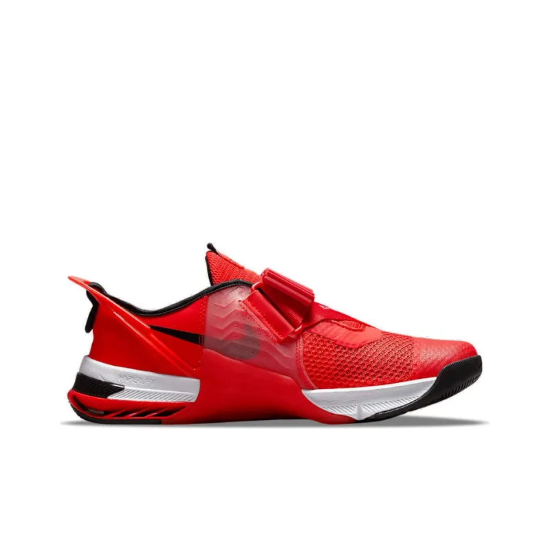 Nike Metcon 7 FlyEase 'Chile Red'-1
