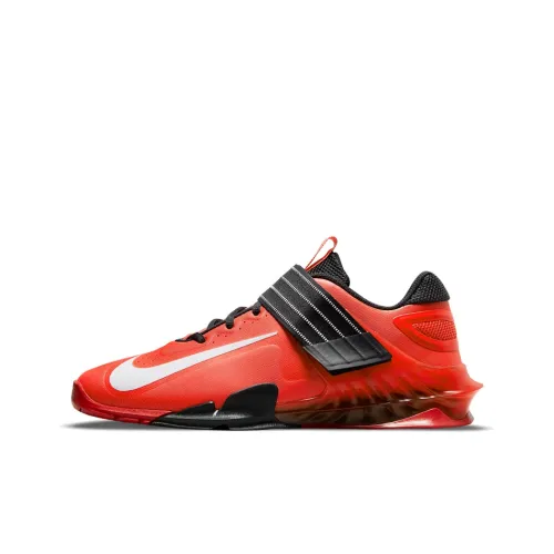 Nike Savaleos Chile Red