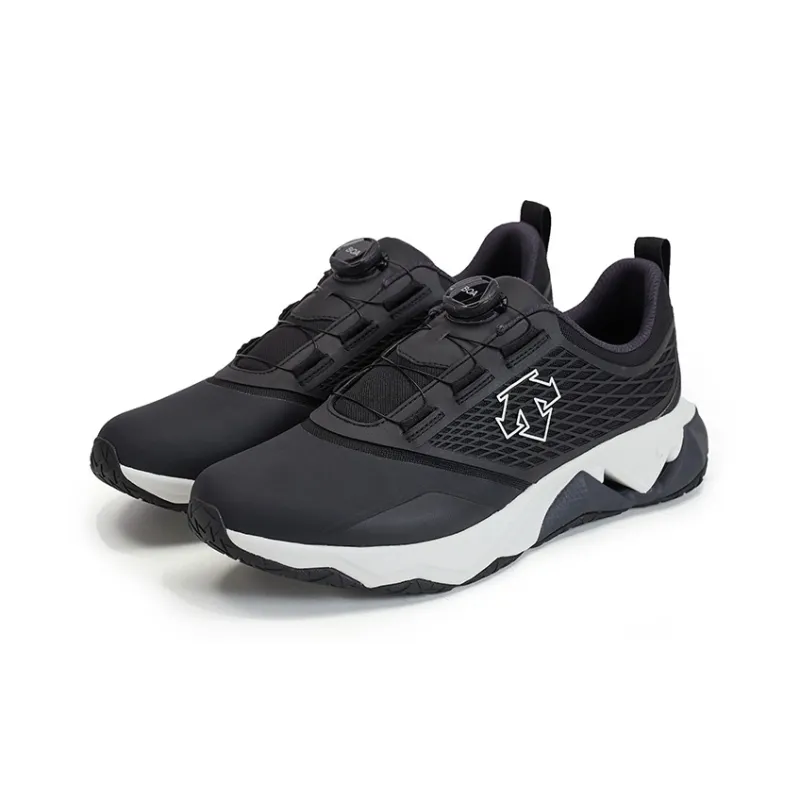 DESCENTE TRAINING Training Shoes Men Low Top Black-2