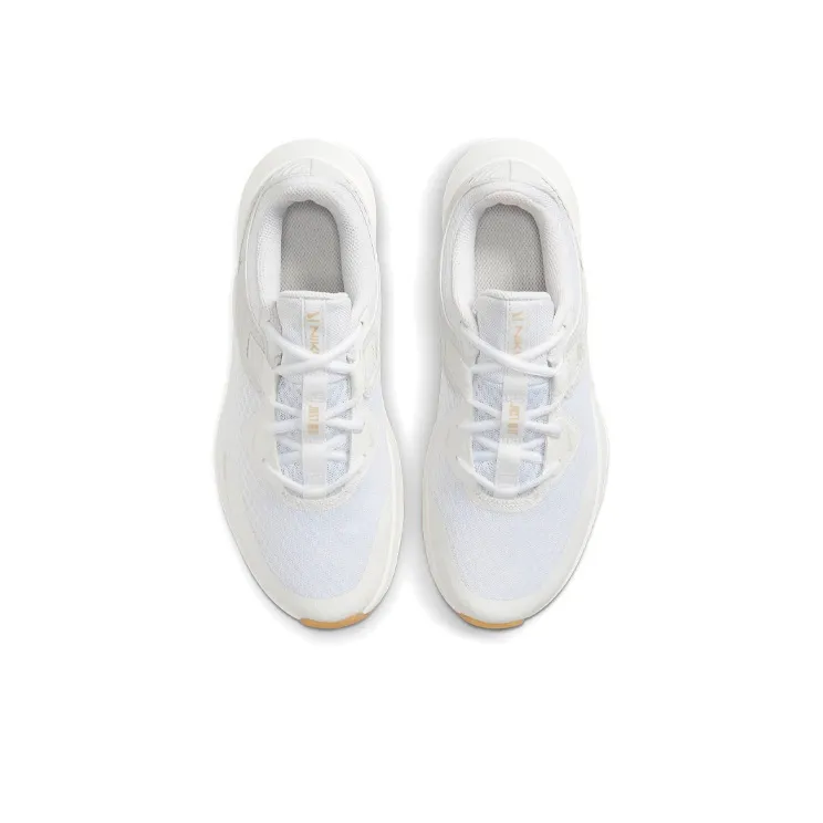 Nike Mc Trainer White/Gold Women's-3