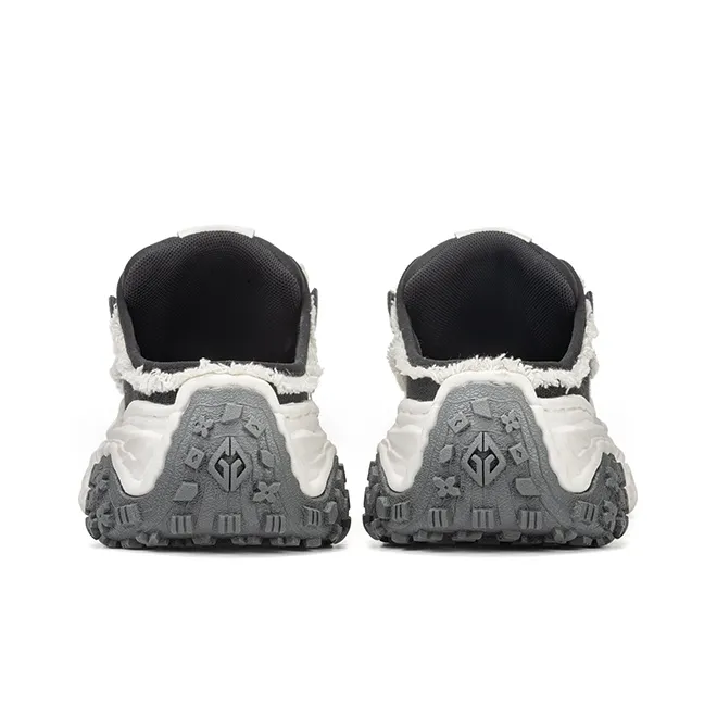 Ggi Xingyun Collection Stylish Skateboarding Shoes Unisex Black White-4