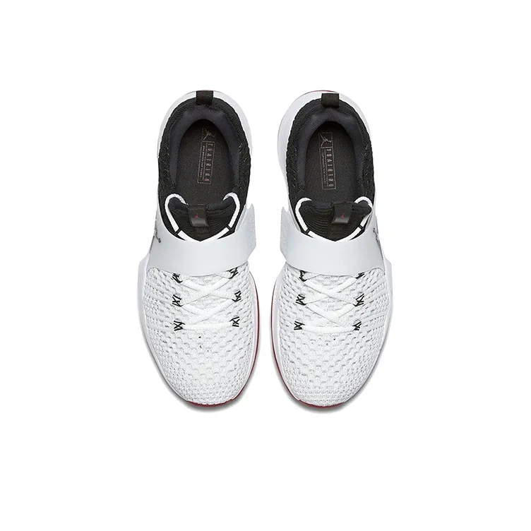 Jordan Trainer 2 Flyknit White Black Red-3