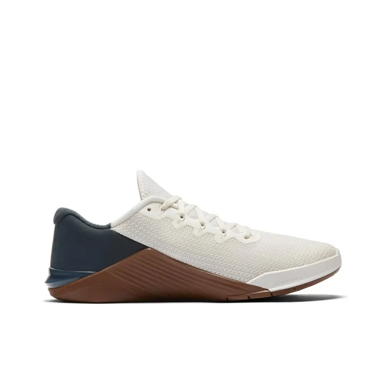 Nike Metcon 5 Pale Ivory Seaweed Light British Tan Black-1