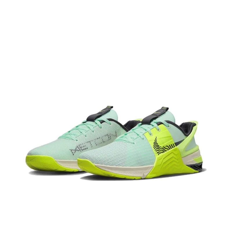 Nike Metcon 8 FlyEase 'Green Yellow'-2