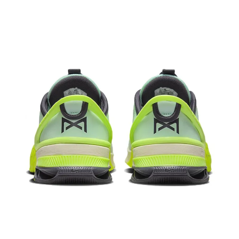 Nike Metcon 8 FlyEase 'Green Yellow'-4