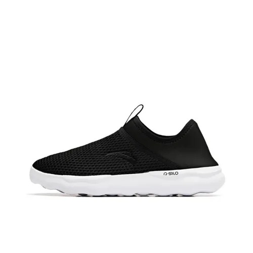 Anta Cushioning, Breathable, Lightweight Low Top Training Shoes Men's Black White