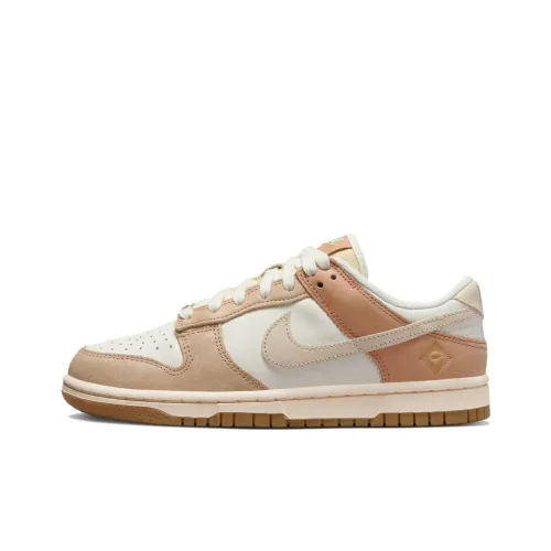 Nike Dunk Low SE Australia Women's