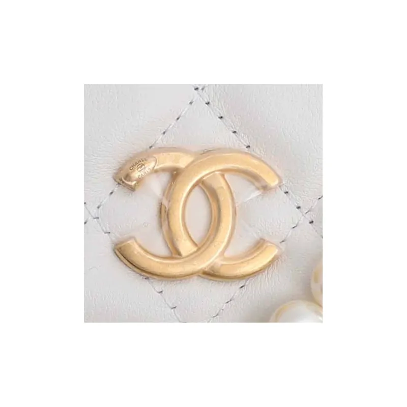 CHANEL Sheepskin Shoulder Bag, Crossbody Bag Women's White-1