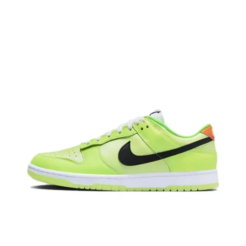 Nike Dunk Low SE Splash Volt