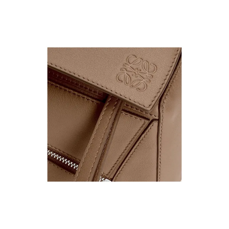 LOEWE Puzzle Cow Leather Fanny Pack Small Size Women's Winter Brown-4
