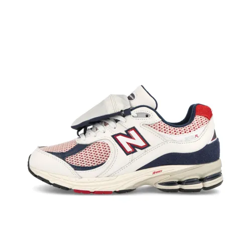 New Balance 2002R Team Red Navy Pouch
