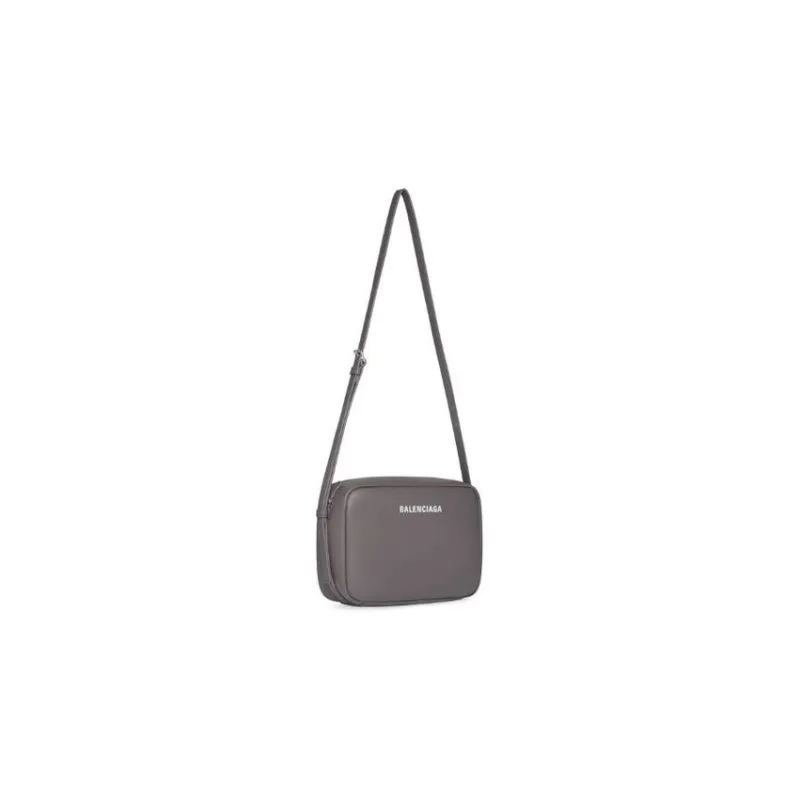 Balenciaga Everyday Shoulder Bags-2