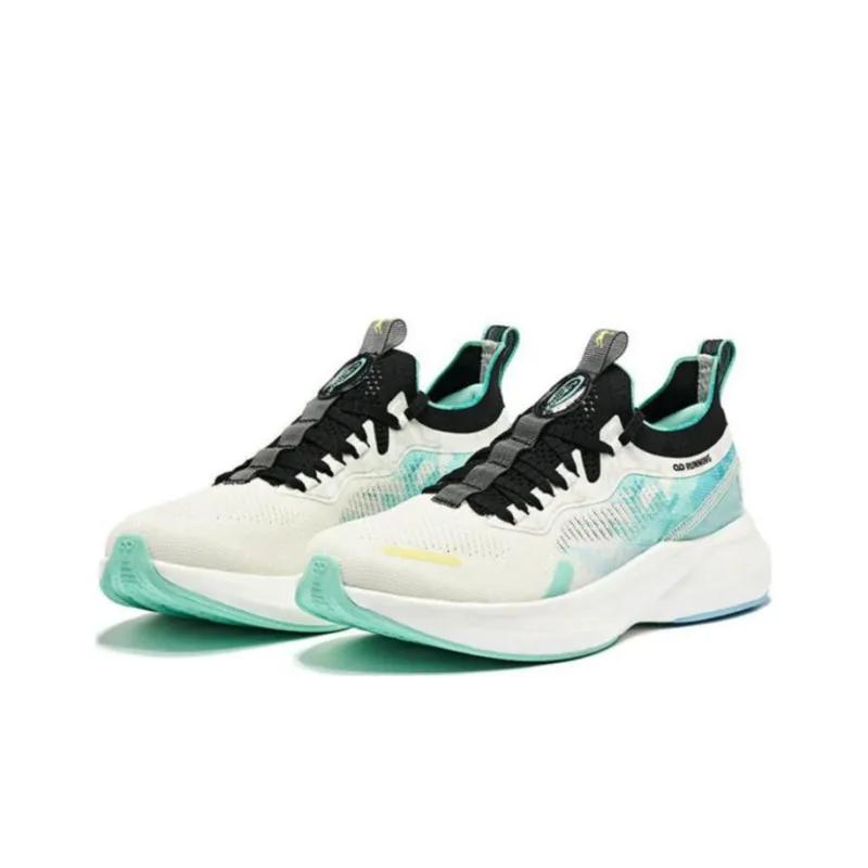 QIAODAN Popular 12Plus Anti Slip Wear Resistant Low Top Running Shoes Men's White Green-1