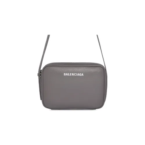 Balenciaga Everyday Shoulder Bags