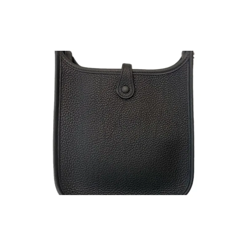 HERMES Evelyne Shoulder Bags-3