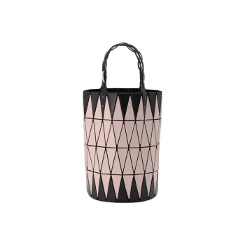 ISSEY MIYAKE Basket Vinyl Chloride Resin Basket Bag Handbag Regular Women's Black & Light Beige
