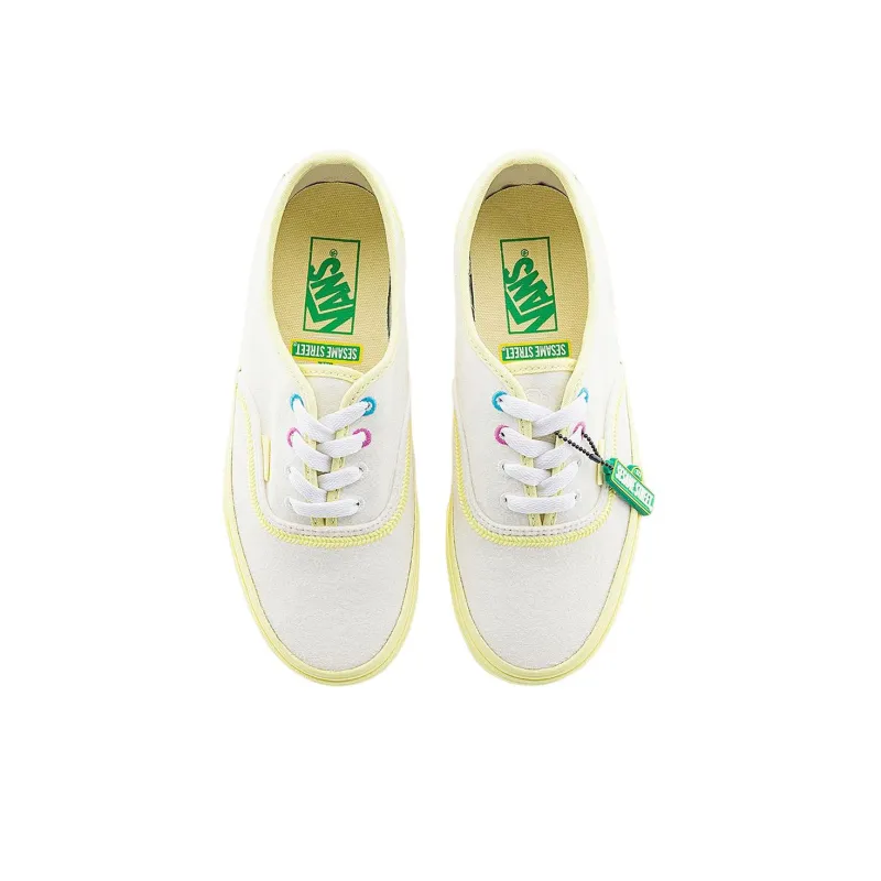 Authentic Sesame Street X Vans 'Big Bird'-2