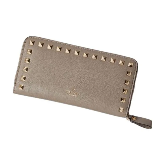 Valentino Rockstud Grain Calfskin Wallet Women's Dove Gray-1