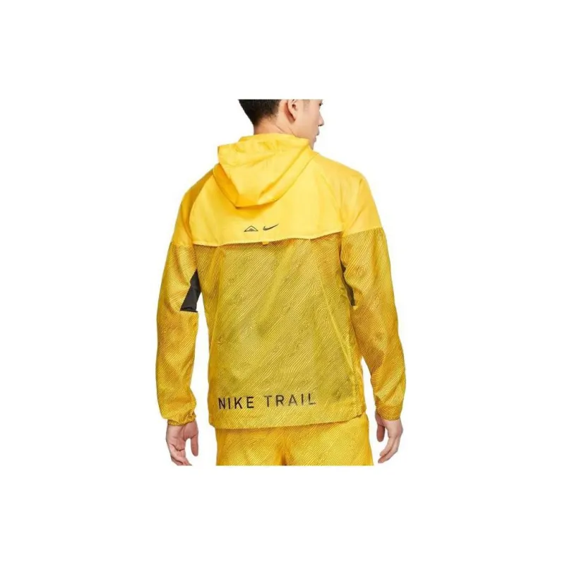 Nike Sun Protection Clothing Men Yellow-1