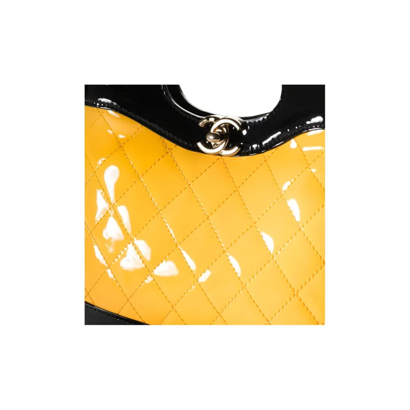 CHANEL Calf Patent Leather Shoulder Bag, Crossbody Bag, Handbag Mini Women's Yellow/Black-2