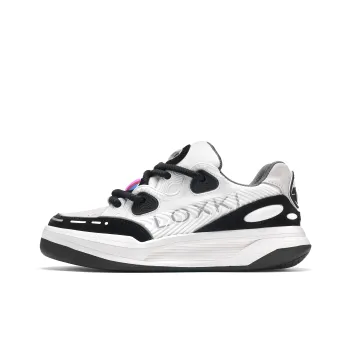 LOXKI Alpha Round Shoes Black White TV Stylish Skateboarding Shoes Women's